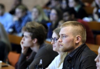 Opinn kynningarfundur á Diplómanámi í viðskiptafræði og verslunarstjórnun